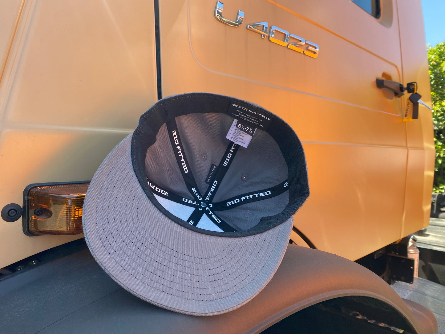 UNIMOG Cap (Flexfit) grau (S/M)