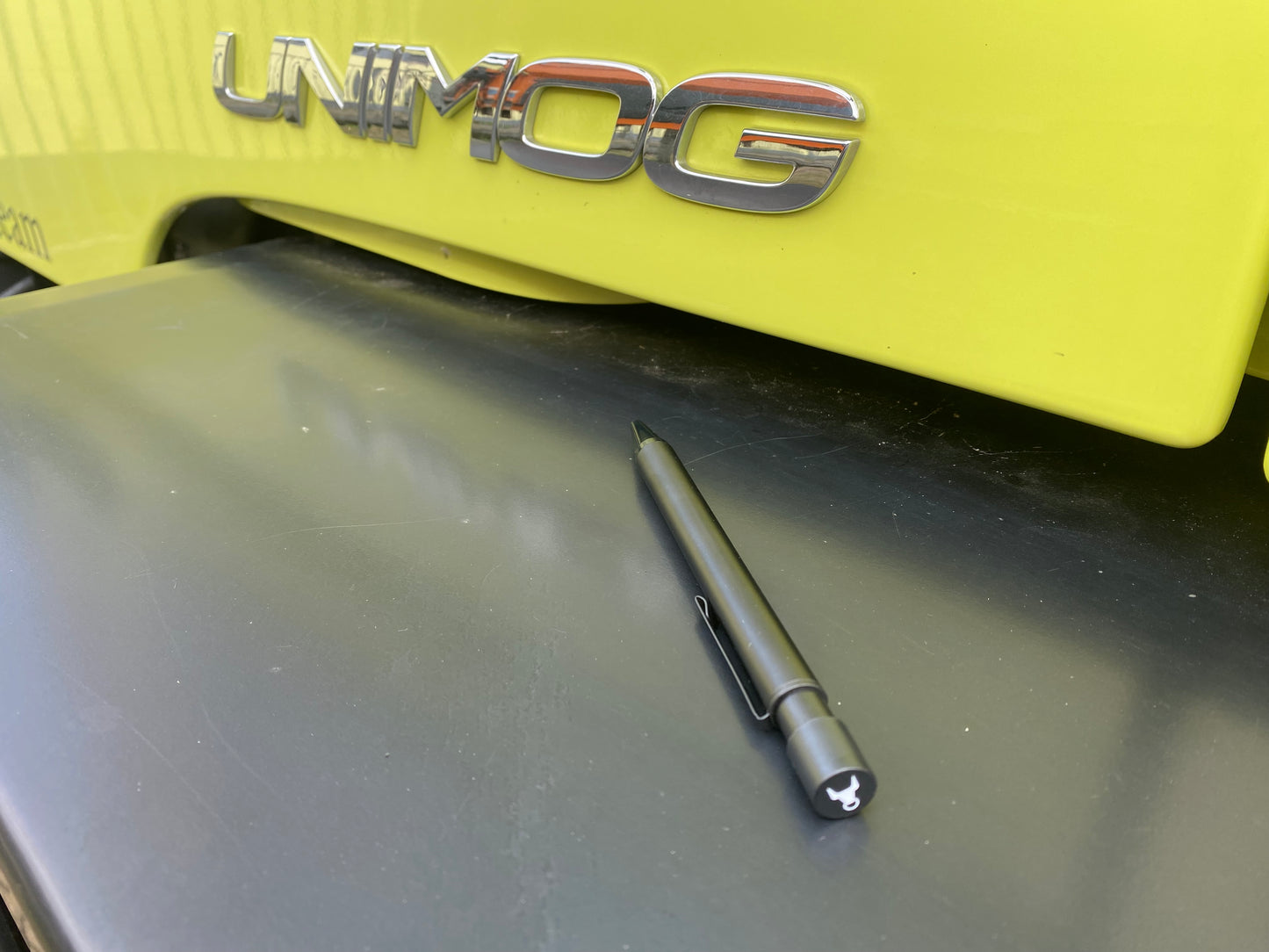 UNIMOG Metallkugelschreiber, schwarz