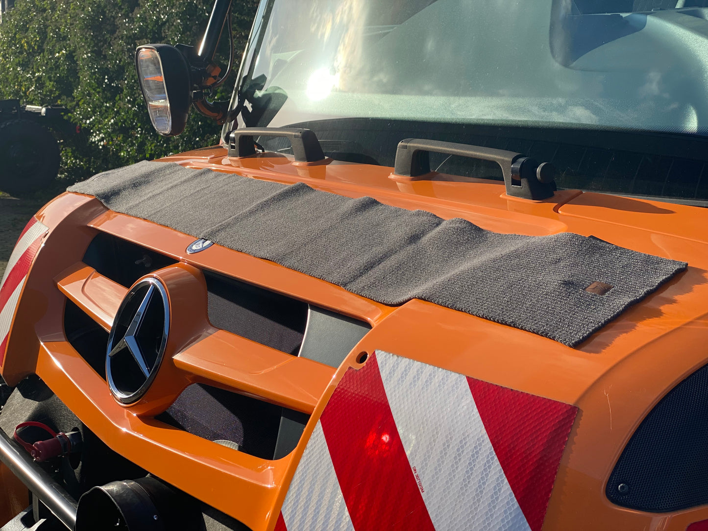 UNIMOG Strickschal