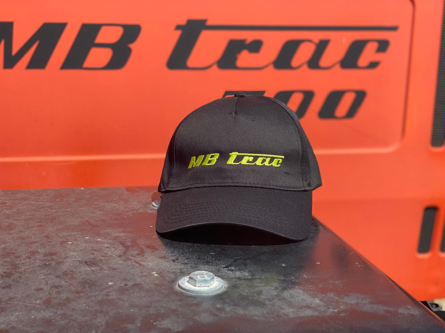 MB Trac Cap