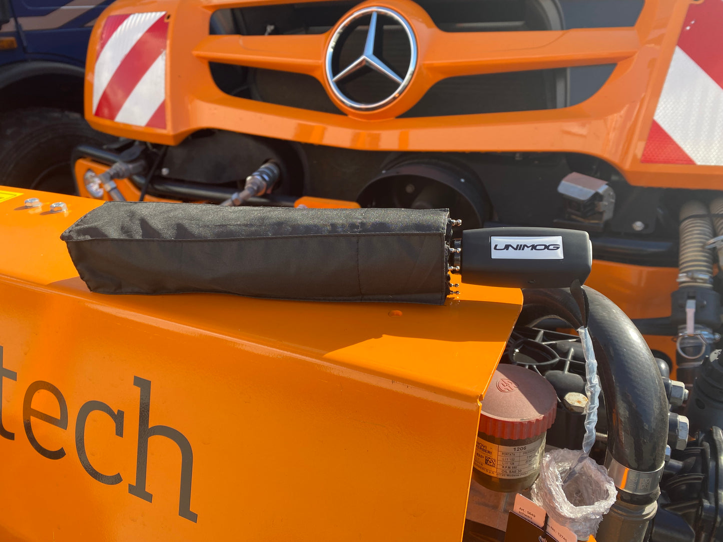 UNIMOG Regenschirm