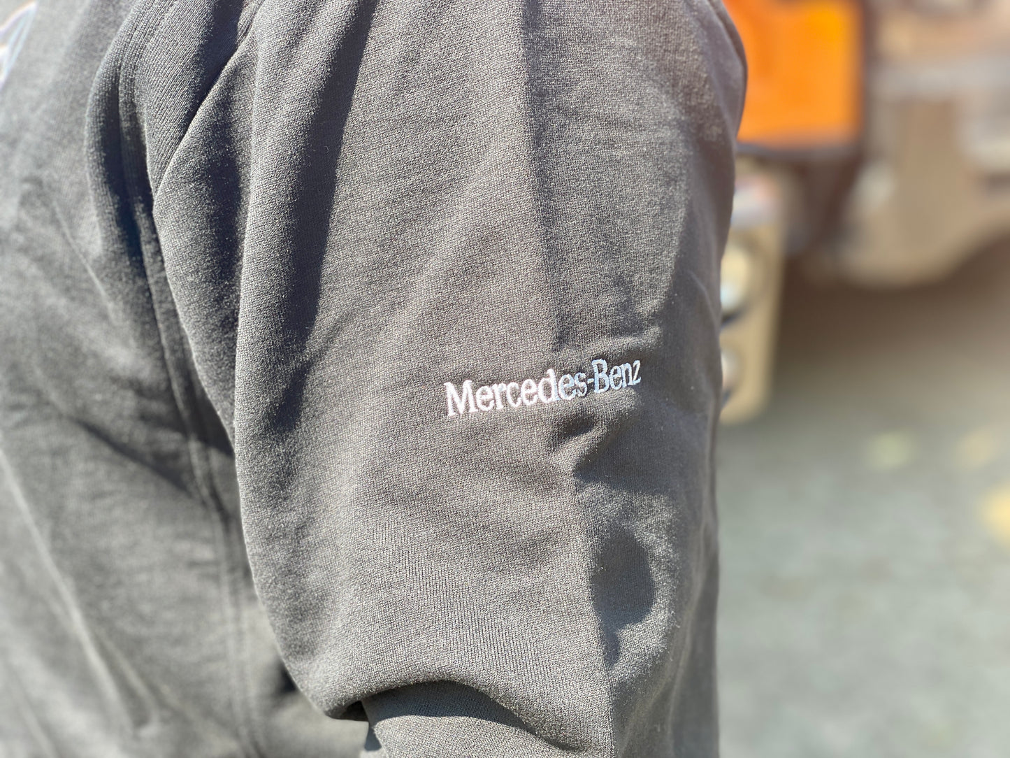 UNIMOG Sweatshirt, schwarz - Unimogshop RKF, Bleses, Unimog, Shop, MB, Trac, mercedesunimog, unimog feuerwehr, unimog agrar, unimog modell, unimog kaufen, unimog wohnmobil, benz, unimog bundeswehr