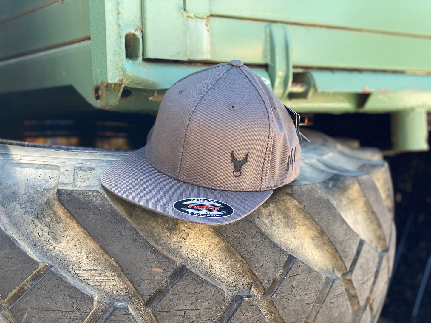 UNIMOG Cap (Flexfit) dunkelgrau Original (L/XL)